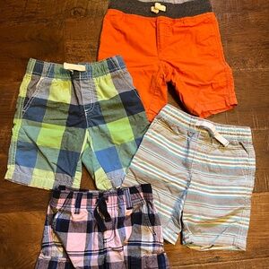 Bundle of Boys Gymboree Shorts - 3T